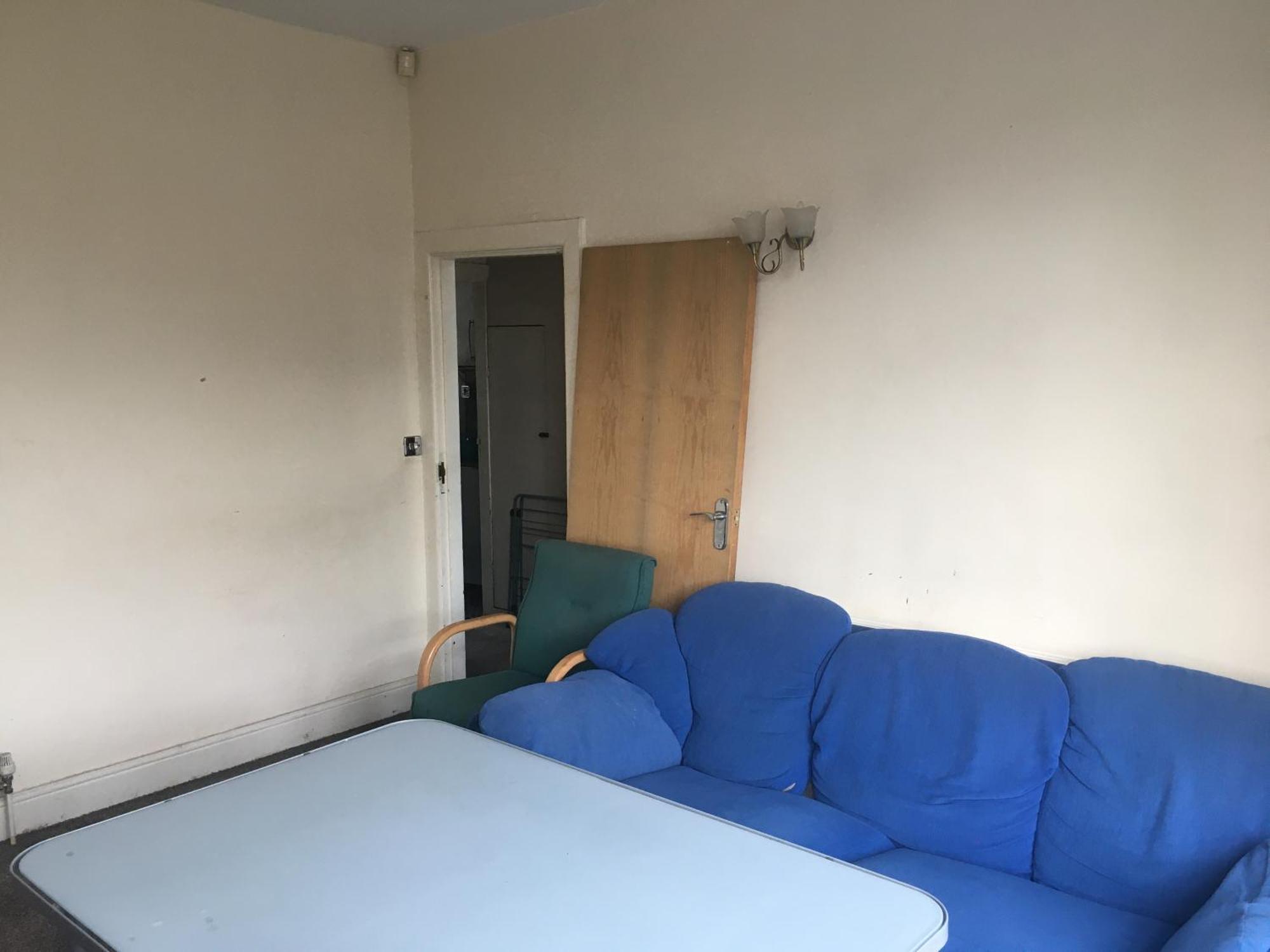Single Room - Town & University Nearby, 24H Bus, Airport-Linked Манчестър Екстериор снимка